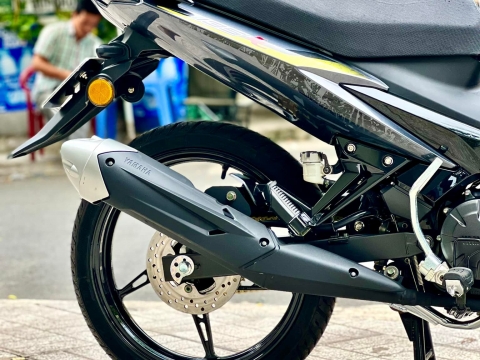 Ex 135 xám